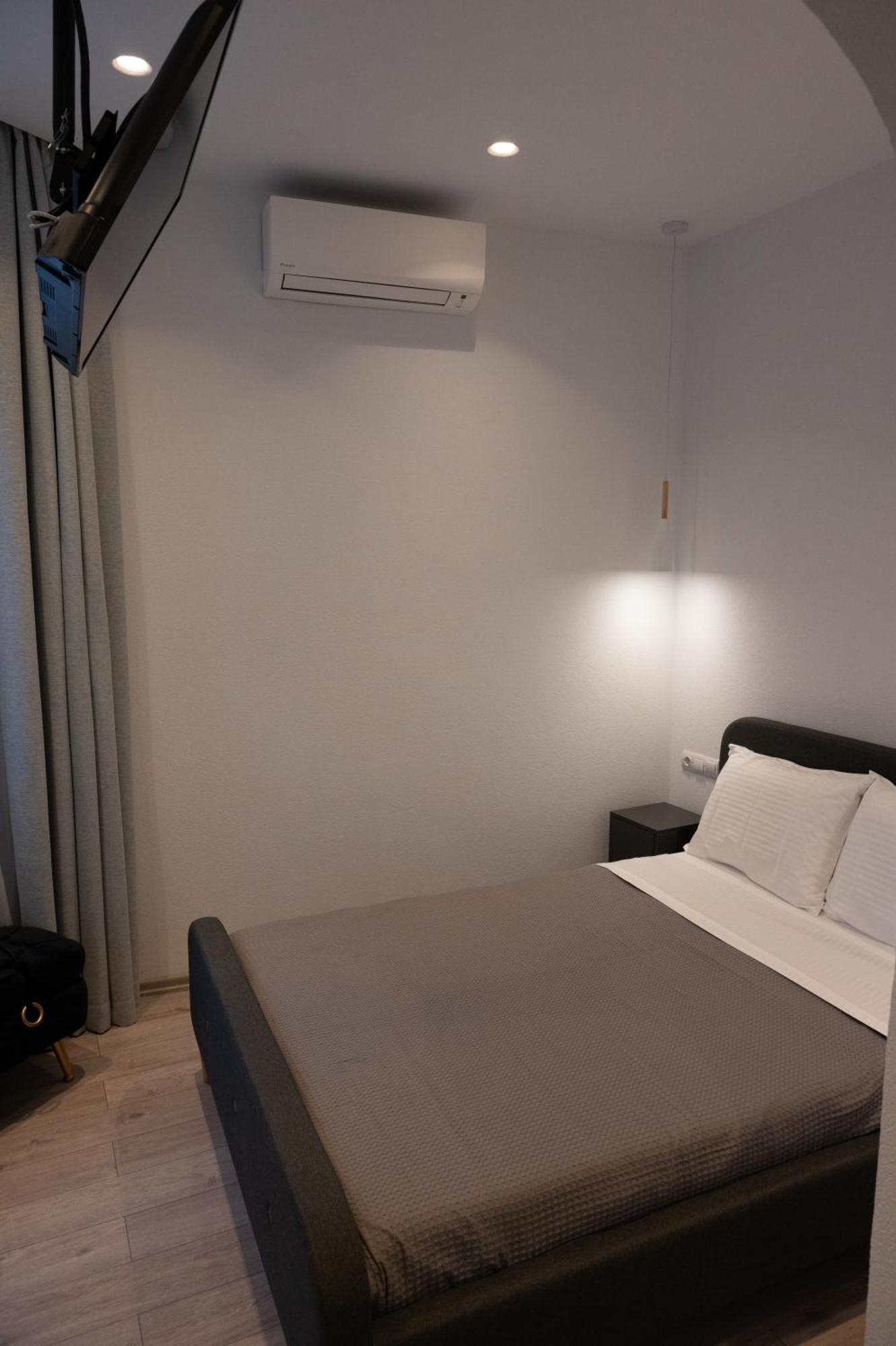 Antiqua Apartment Kavala Exterior photo