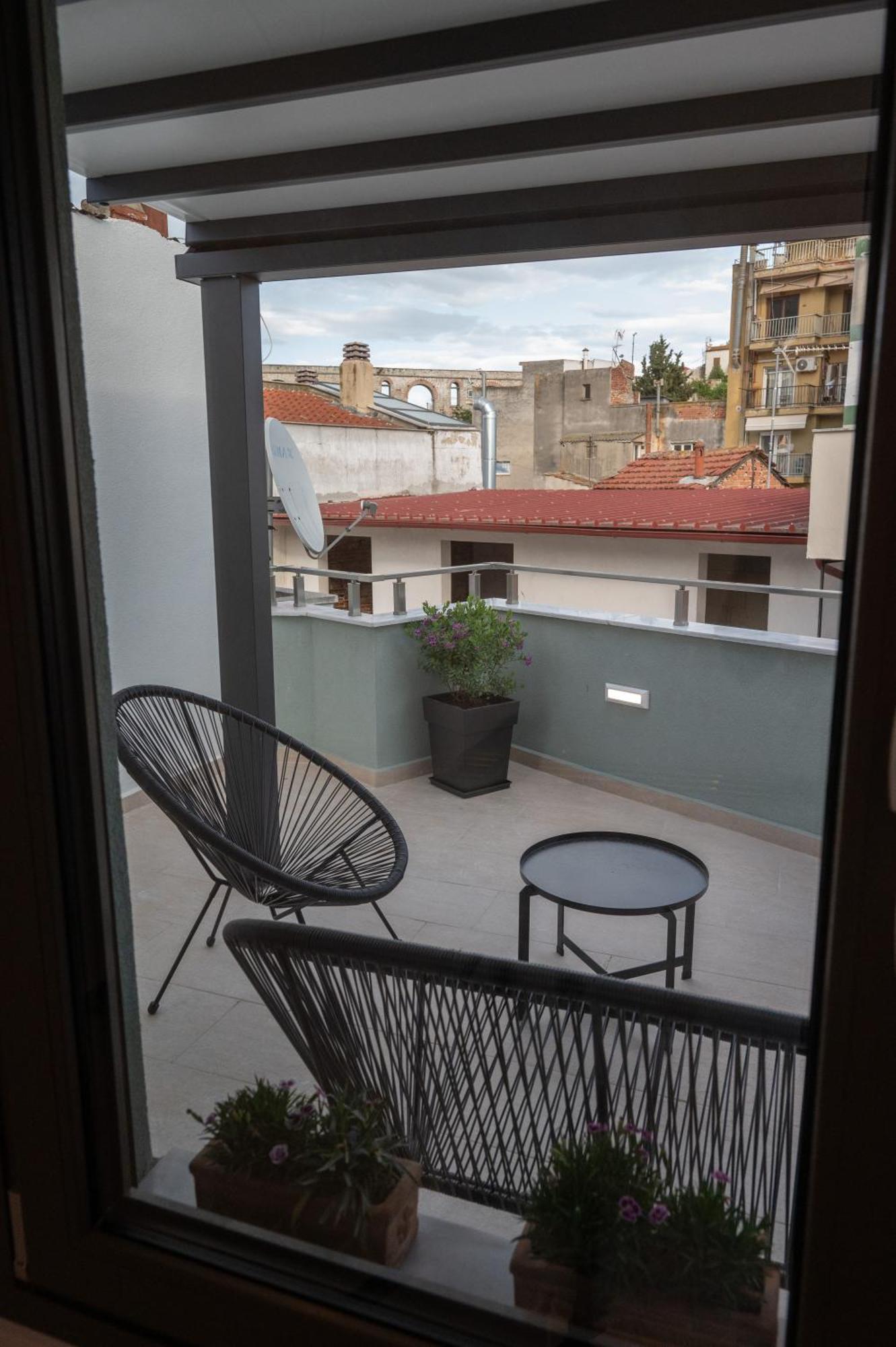 Antiqua Apartment Kavala Exterior photo