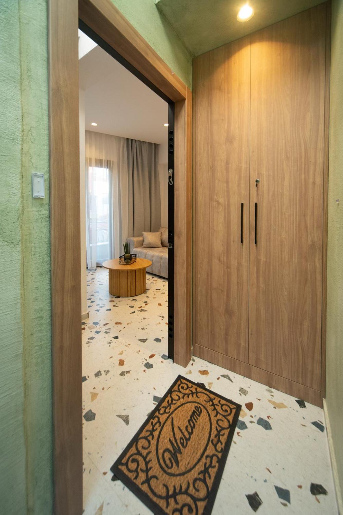 Antiqua Apartment Kavala Exterior photo