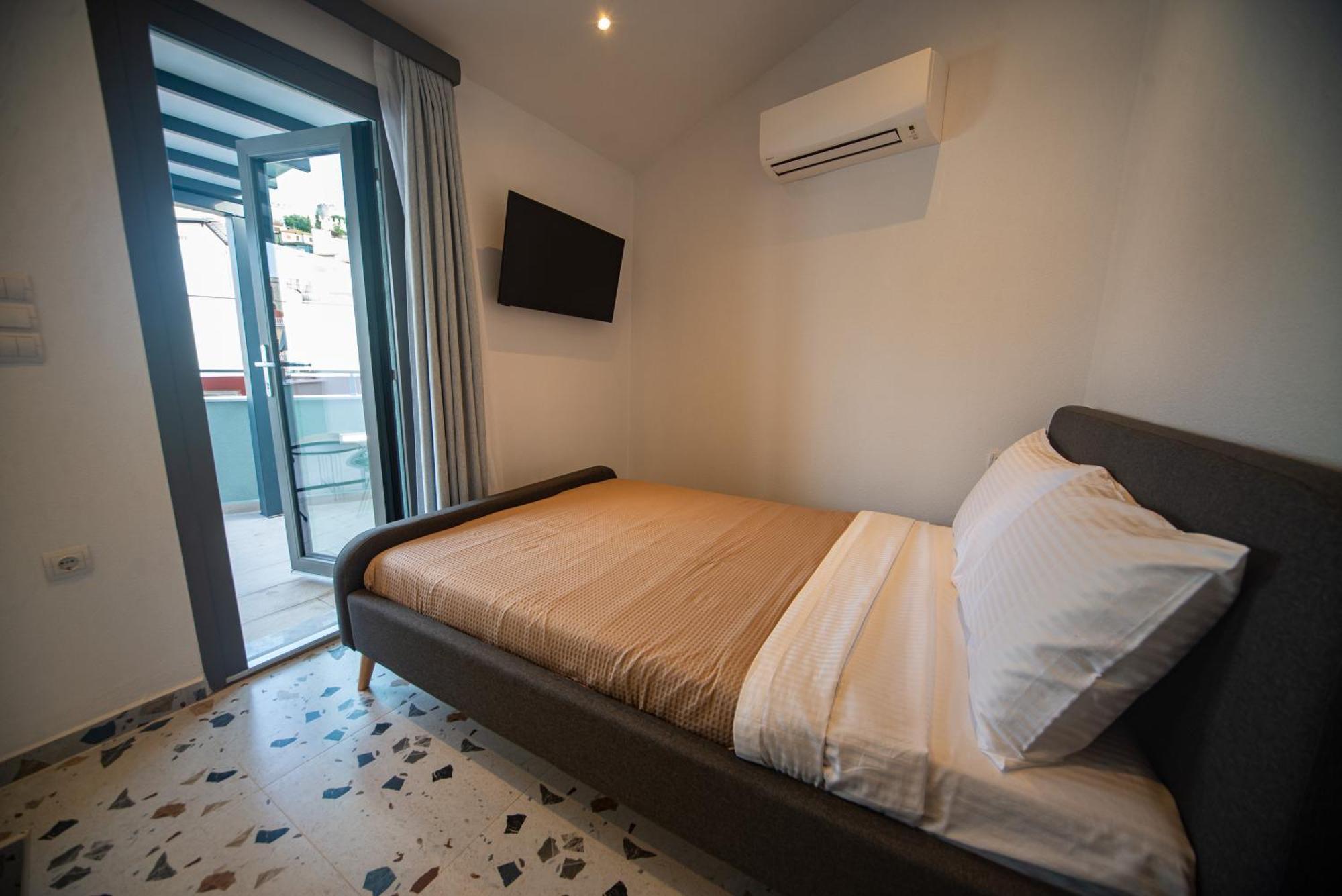 Antiqua Apartment Kavala Exterior photo