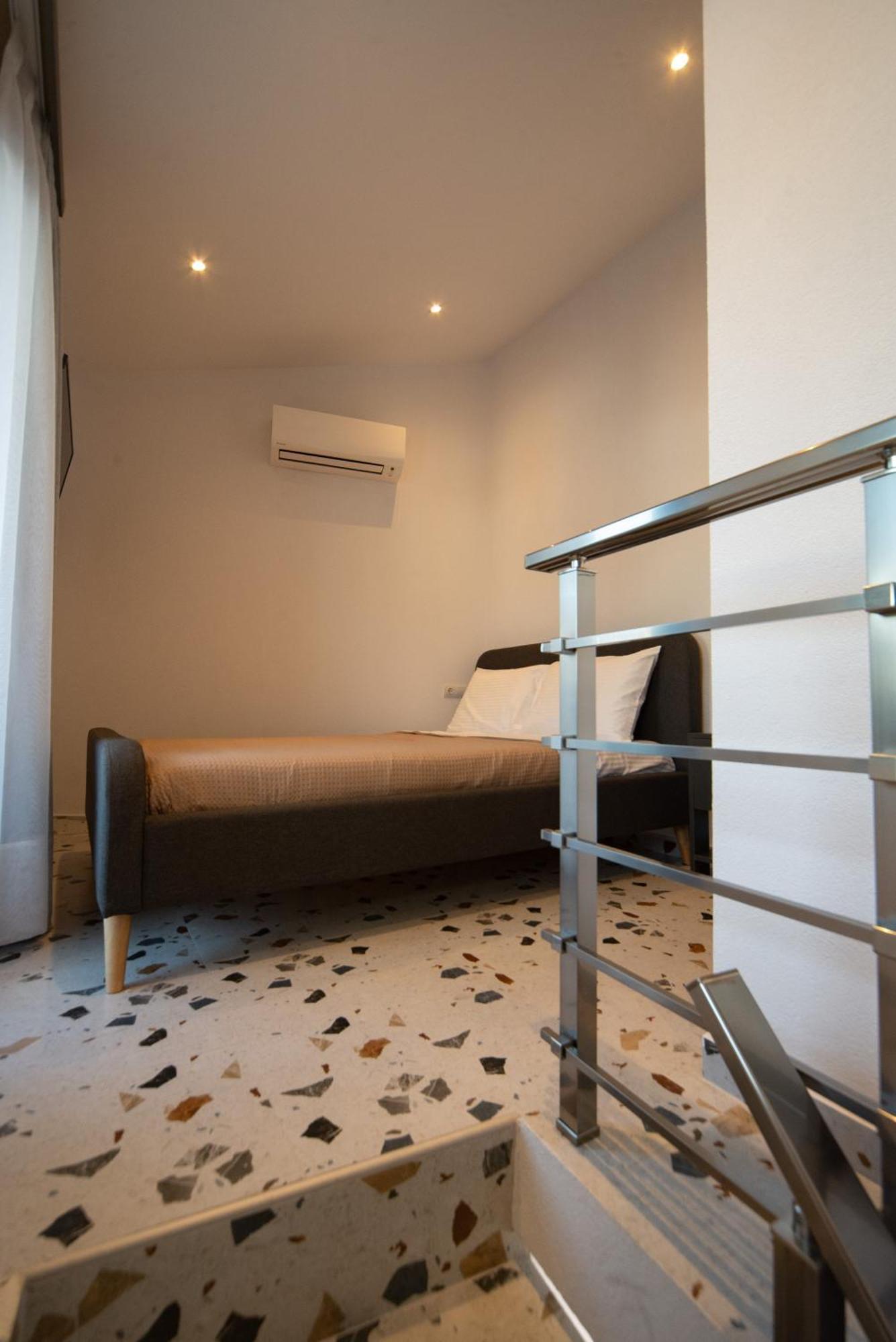 Antiqua Apartment Kavala Exterior photo