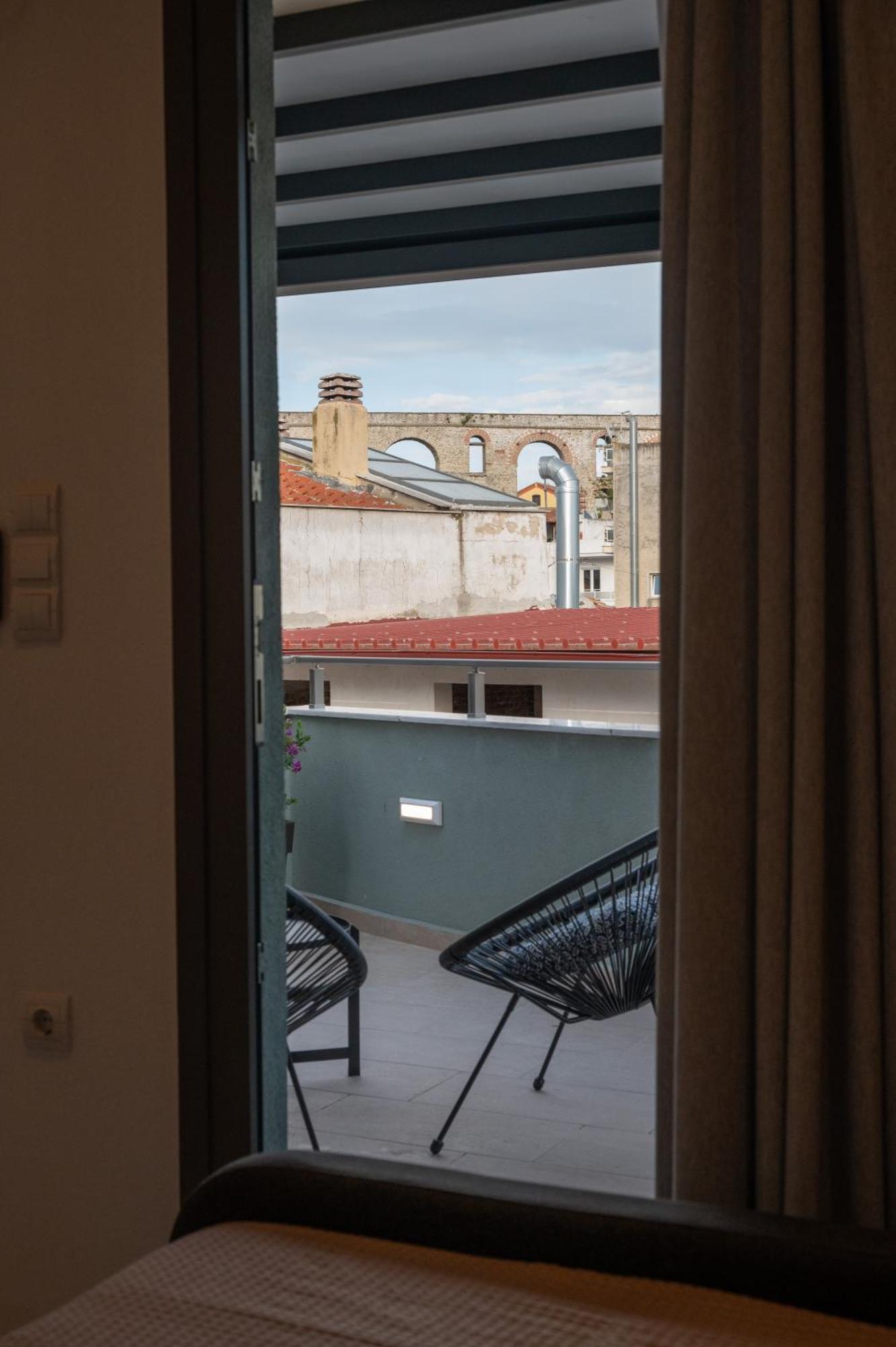 Antiqua Apartment Kavala Exterior photo